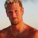 Golden Showers Enthusiast Seeking Wet And Wild Play Partner ?